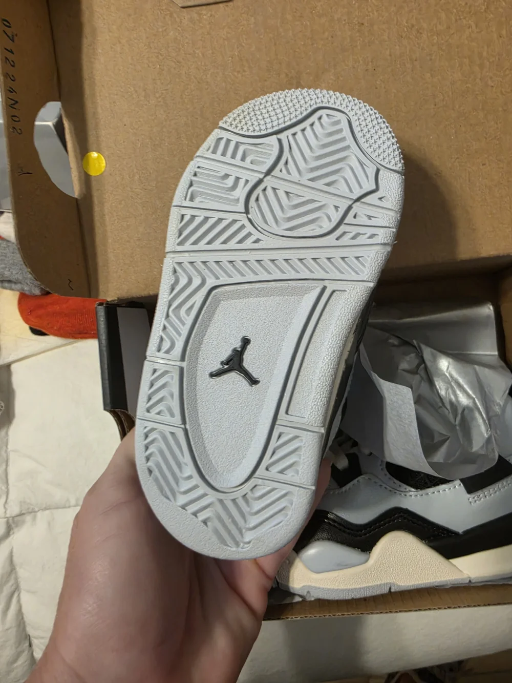 Jordan Toddler/Preschool Retro Basketball Shoes in Gray and Black